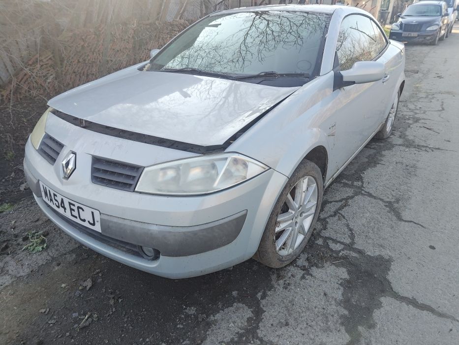 Renault Megane coupe cabriolet 1.4 или 1.6 16 v