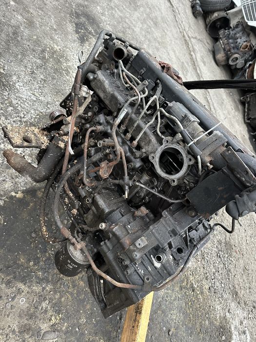 Motor 4HK1 Isuzu piese