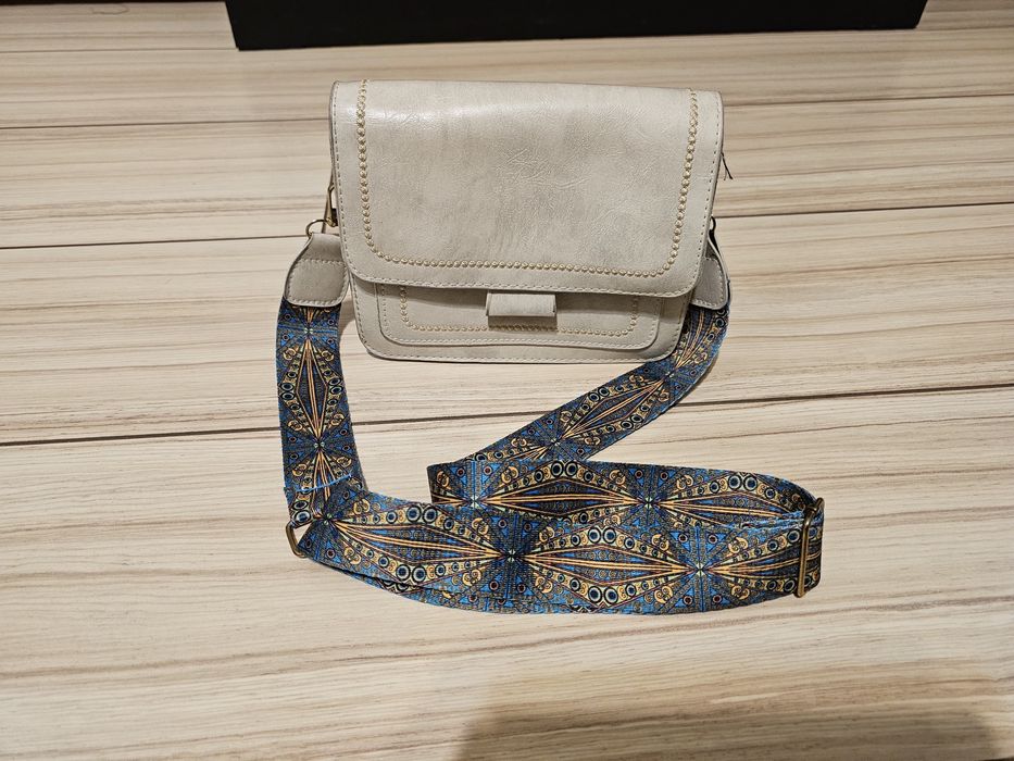 Комплект от две чанти за през рамо