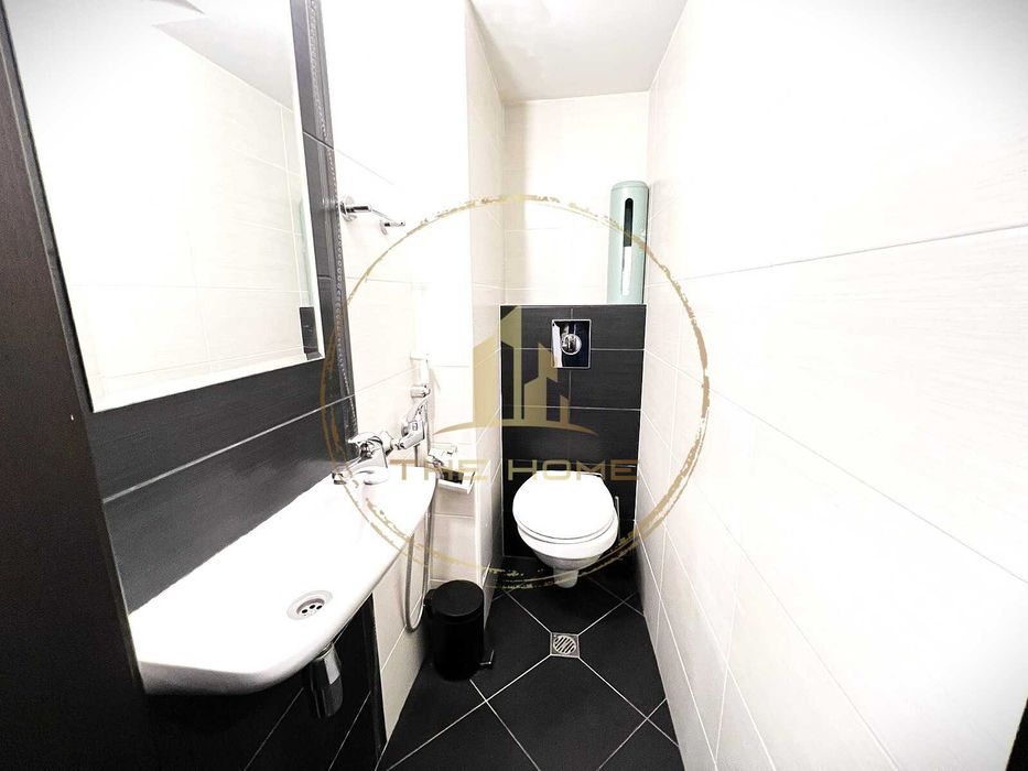 Дава се под наем Тристаен апартамент в Варна, Бриз - 120 кв.м за 1000 € - Снимка #11