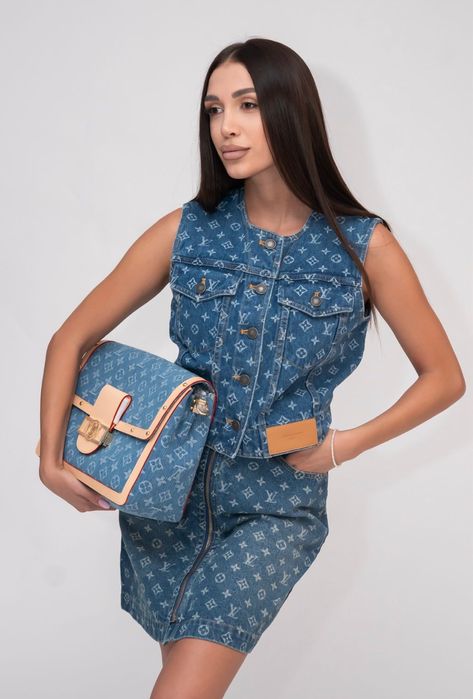 Налична чанта LV