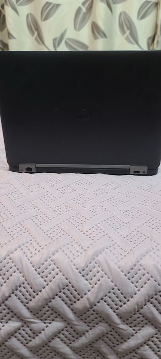 Vînd laptop Dell