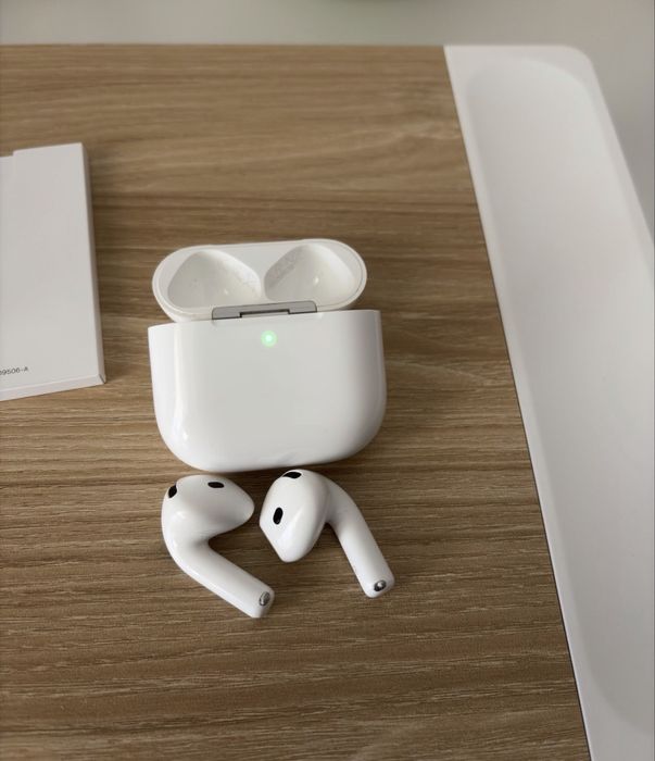 Airpods 4 ca noi