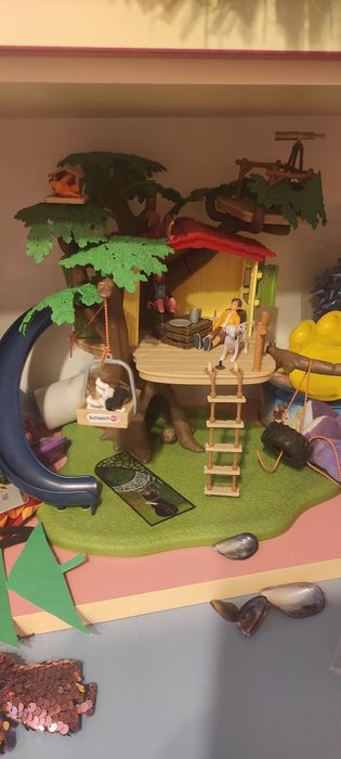 Лего Форт къща на дърво