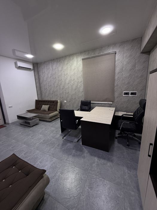 Аренда! Под офис 30м2. С мебелью. Ор-р Чиланзар-РОВД.  Вдоль дороги!