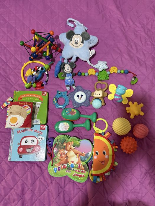 set de jucării pentru bebeluși, diverse modele