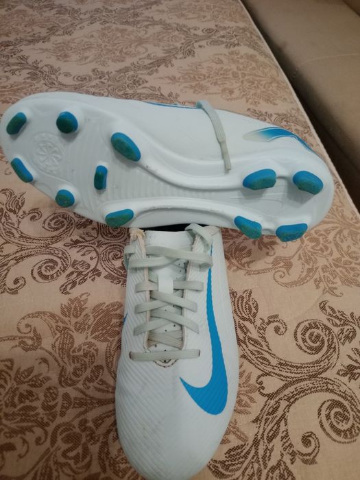 Детски футболни обувки Nike Mercurial