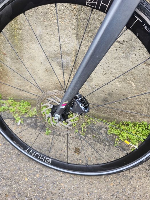 Гравел 2x11 Ultegra пълен монтаж Капли Hunt Aero light 54см рамка Алум