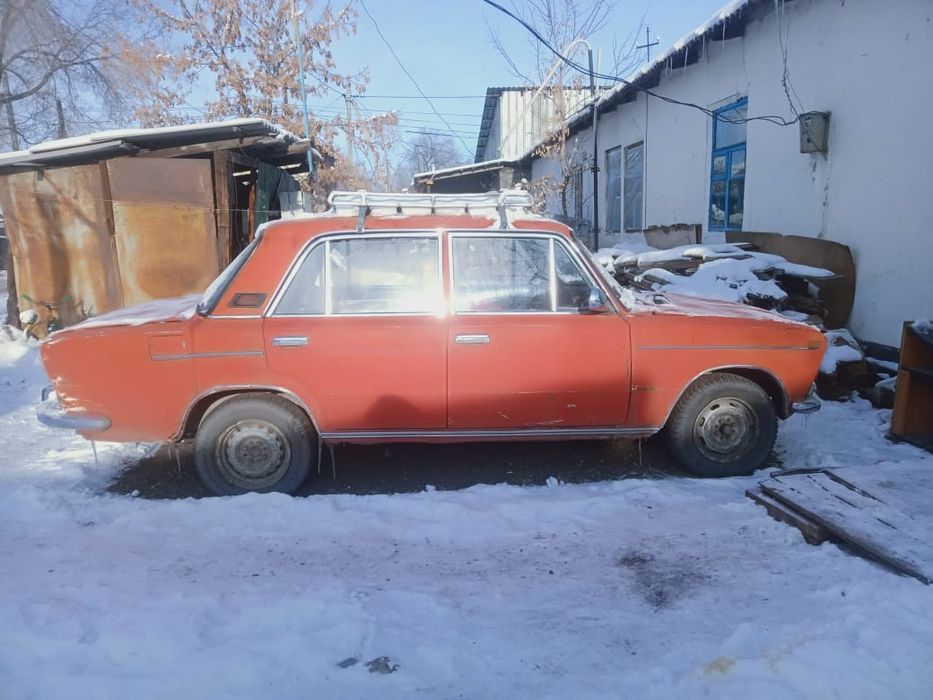 Продается ВАЗ 2103