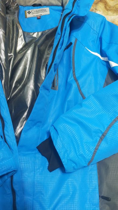 Продам куртку 58р