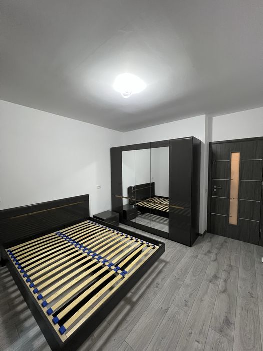 Inchiriez 2 camere, direct proprietar