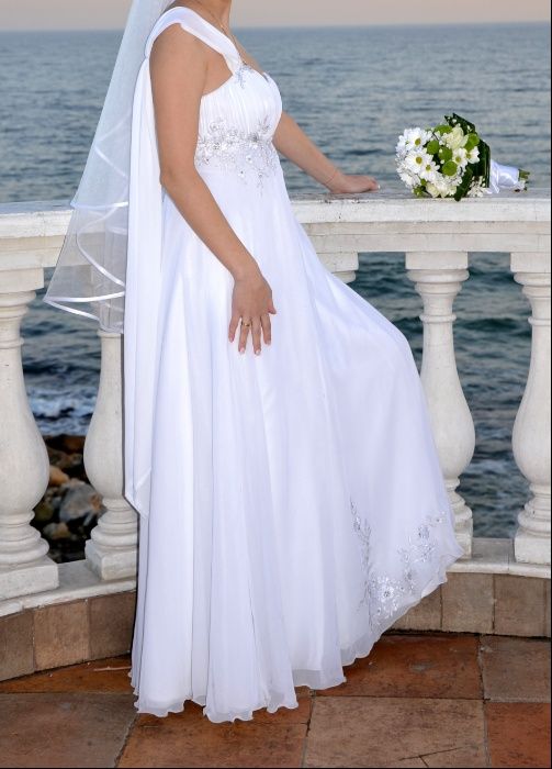 Булчинска рокля+ болерo