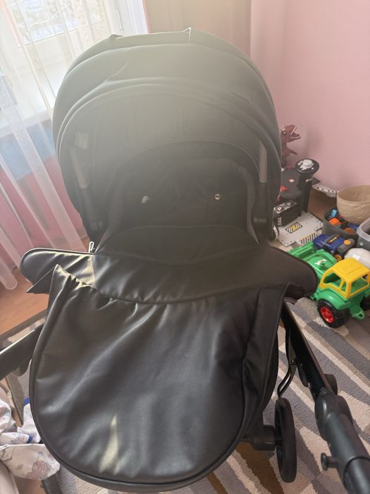 Продам коляску детскую