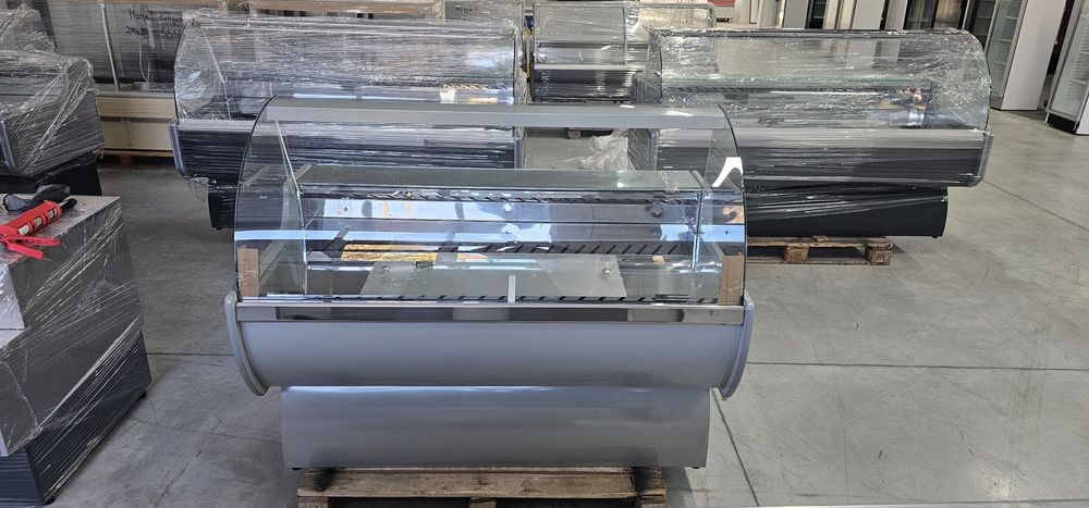 Хладилна витрина 150х90