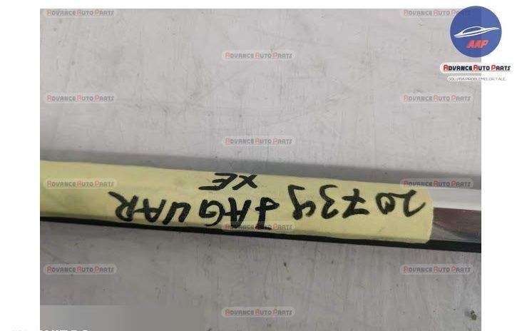 Ornament Cromat Perie Geam Usa Dreapta Fata Jaguar XE X760 2014 2015 2