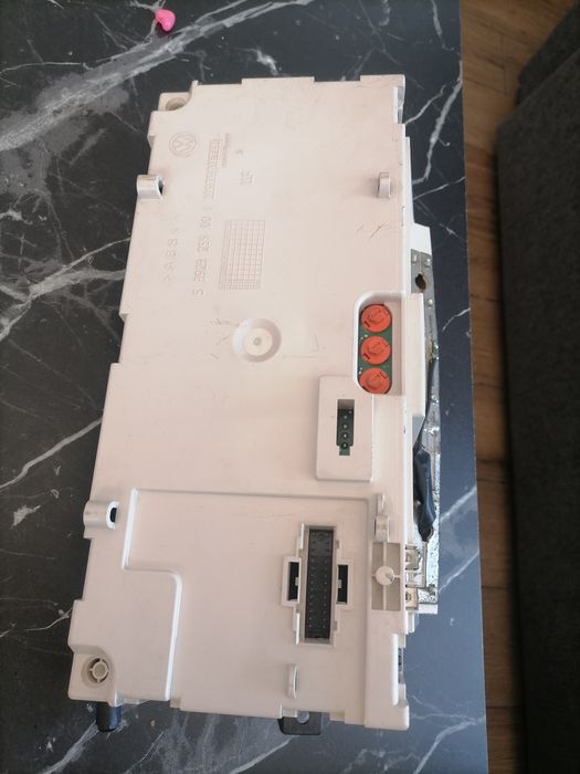 Бял Километраж Голф 3  Mfa GTI