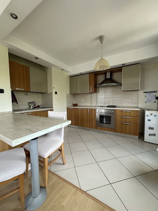 Дава се под наем Двустаен апартамент в Варна, Център - 106 кв.м за 900 € - Снимка #4