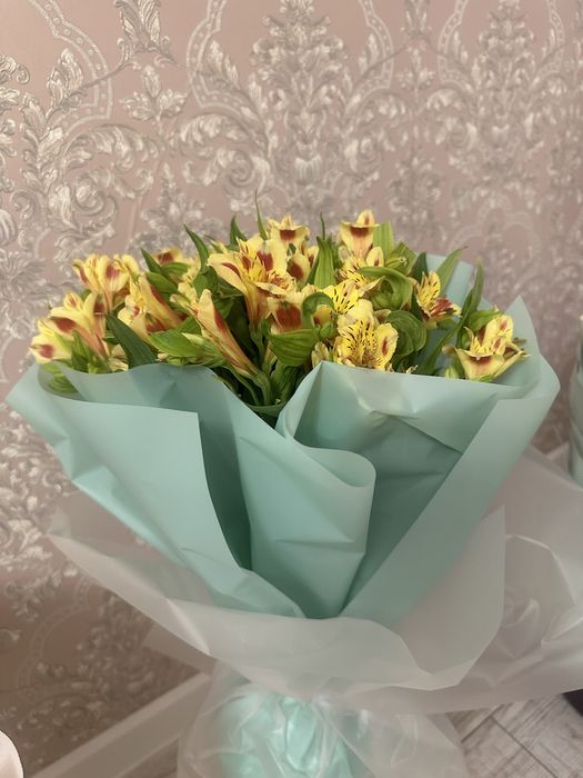 Продам цветы букеты