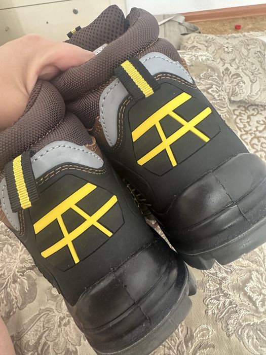 Рабочие ботинки размер 40-41