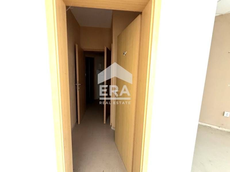 Ексклузивен търговски обект - ресторант на първа линия на плаж Кабакум