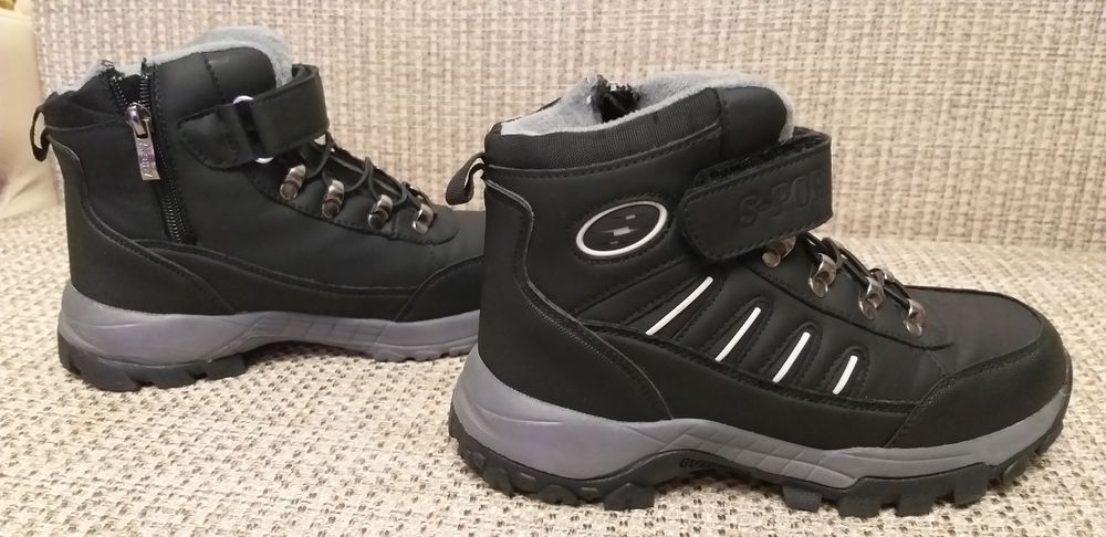 Продам зимнии ботинки мужские