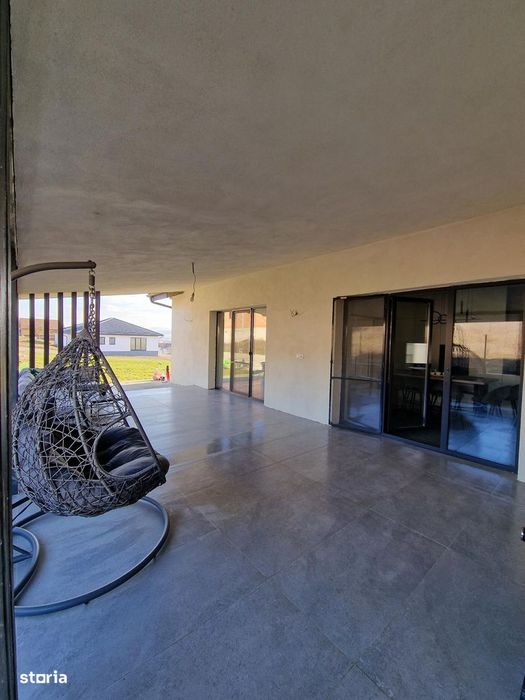 Casa individuala de vanzare