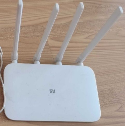 Роутер[Новый!] 1000 Мбит  Xiaomi Mi 4a gigabit edition