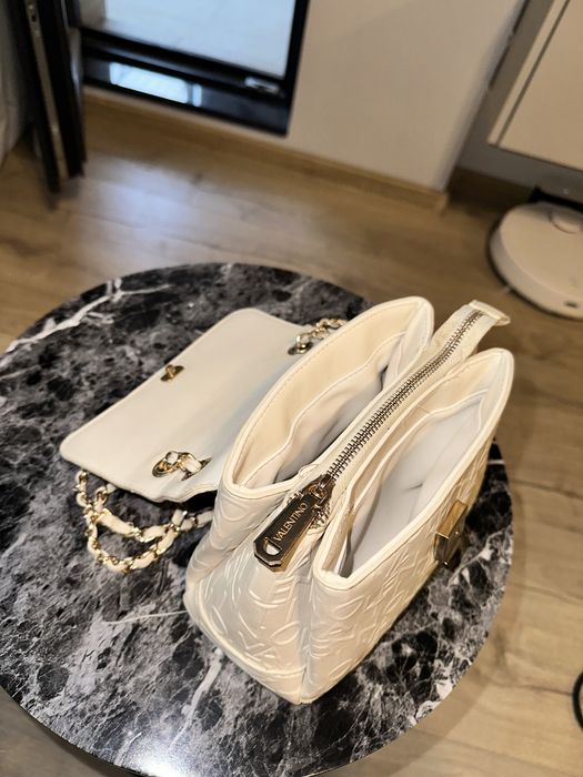 Бяла чанта Valentino