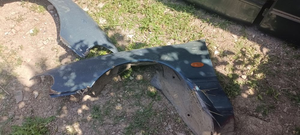 Mazda crumbs двери