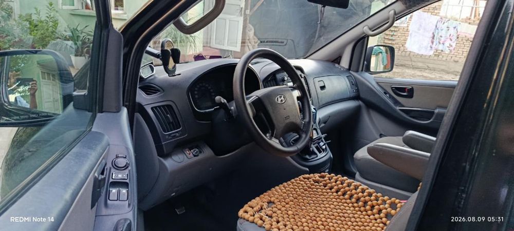 Hunday starex hyundai