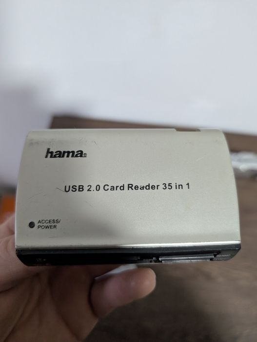 Pachet 2 Cititoare Carduri Multi-Slot Hama și Sitecom