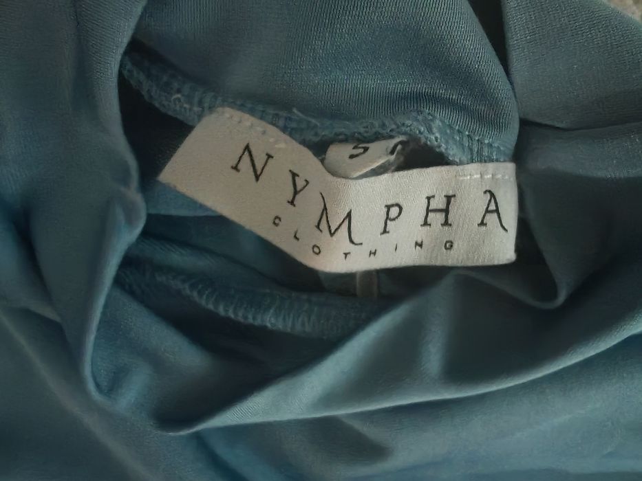 Rochie Nympha mărimea S cu maneca lunga stare foarte bună
