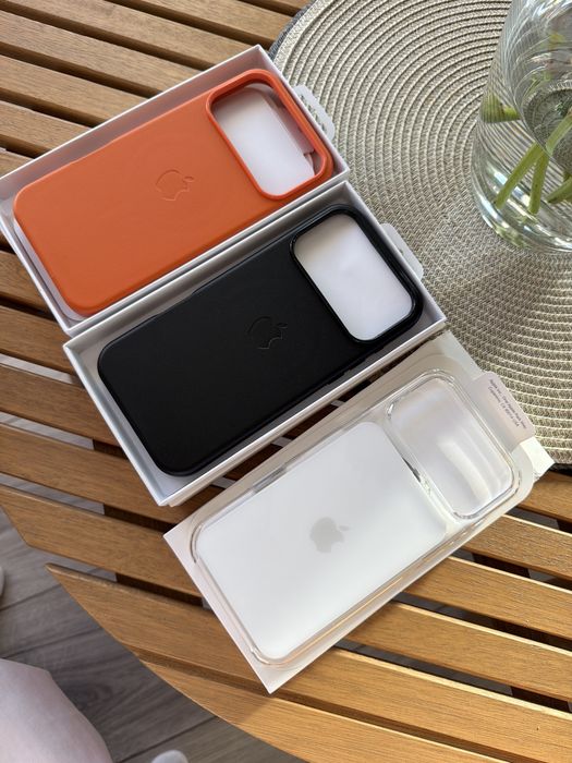 Trei huse iPhone 17ProMax