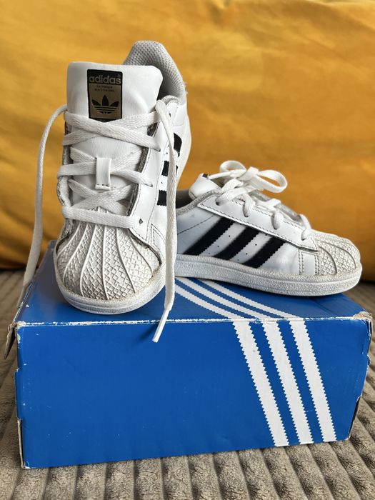 Incaltaminte Adidas copii marimea 27