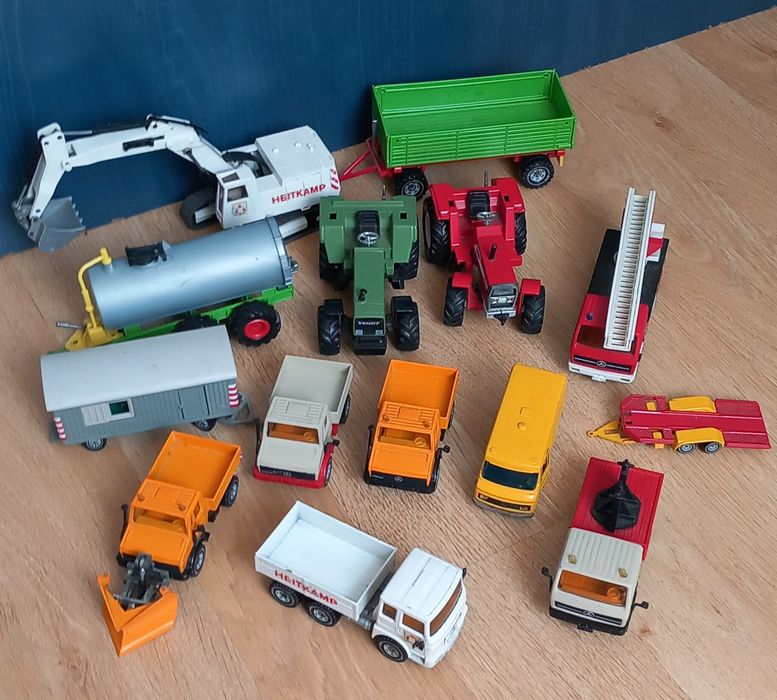 Siku machete si hot wheels