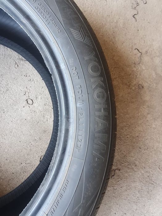 Шины летние 215/55/17