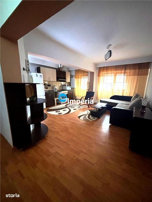 Apartament 3 camere spațios, 2 balcoane, lângă Șco — fotografia 1