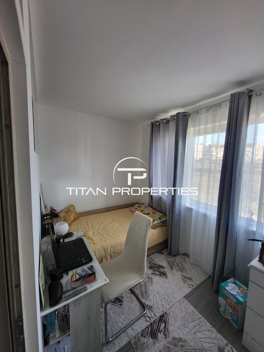 Продава се Тристаен апартамент в Бургас, Меден рудник - зона Д - 85 кв.м за 810 €/кв.м - Снимка #2