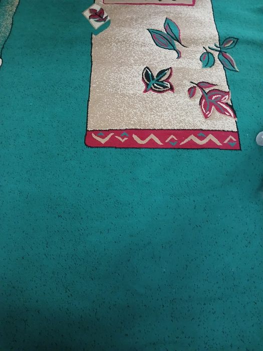 Продается ковер смотрите