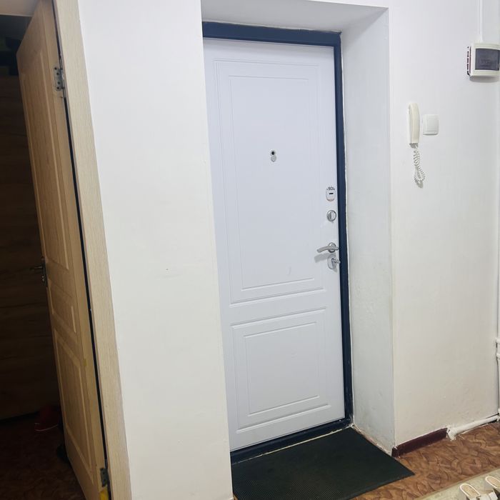 продам 3-х комн квартиру