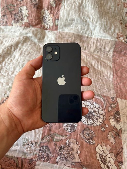 Айфон 12 128гб  IPhone