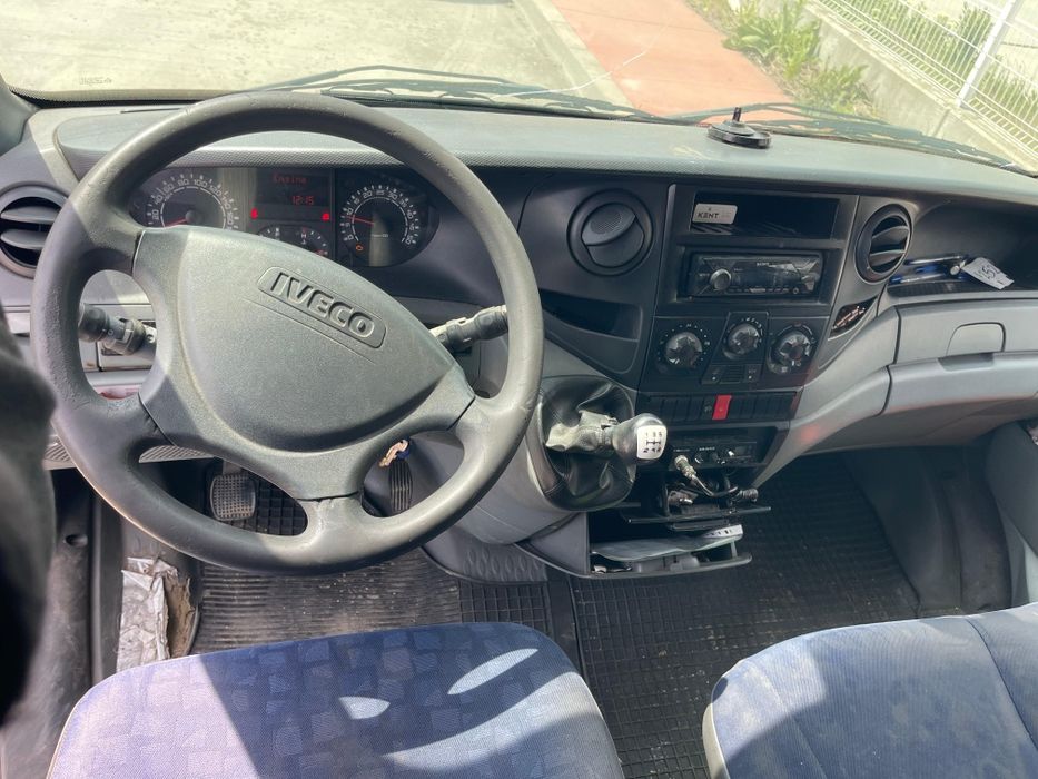 Iveco daily cu lift 35C12
