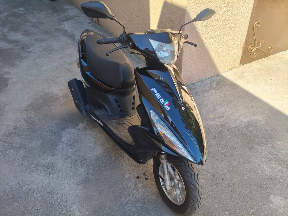 Продам скутер Pedal Arlan