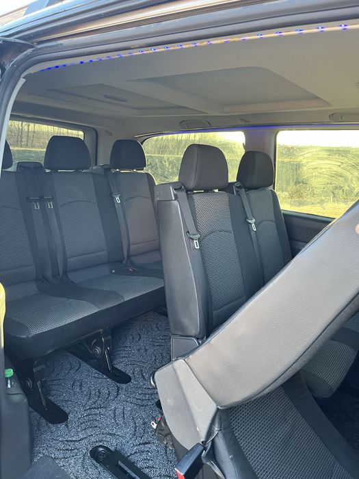 Mercedes-Benz Vito 8+1 locuri