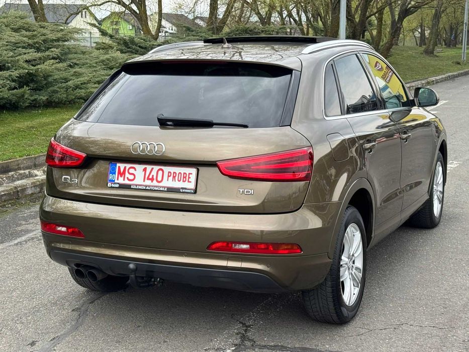 Audi Q3 2.0 TDI Ambition LED - xenon - cutie Manuala - Model Luxe - Cash sau Rate fixe