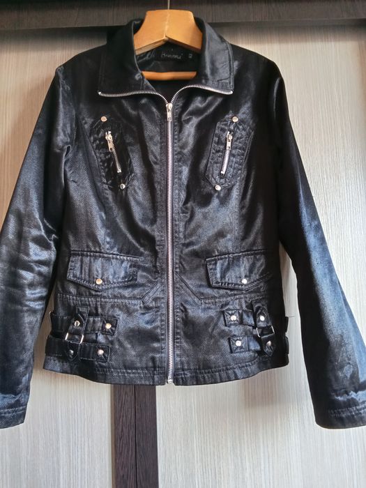 Лёгкие куртки размер s