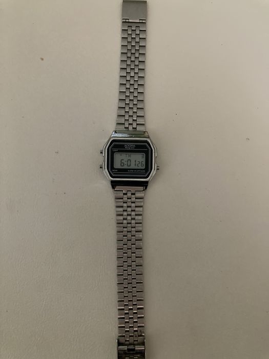 Ceas Adora young line baterie noua