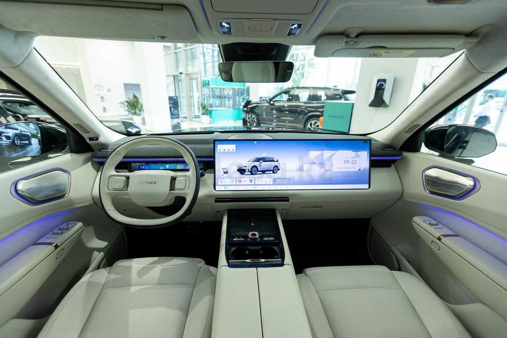 Lynk&Co 1.5T Naqd va halol nasiya