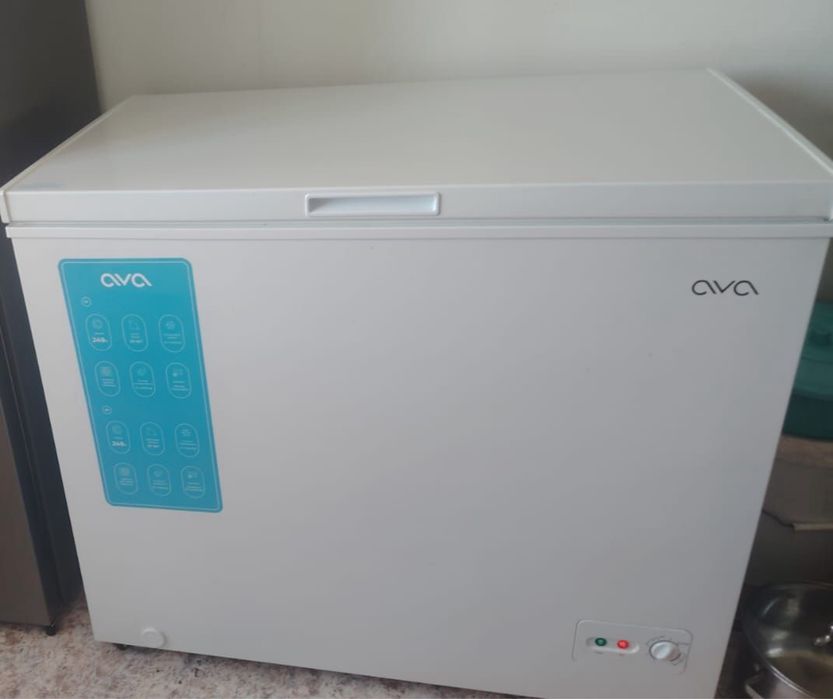 Морозильник,телевизор