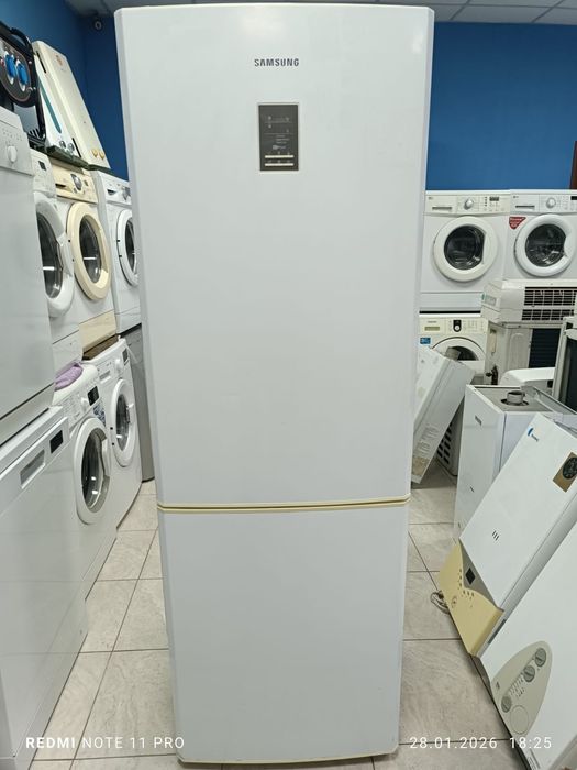 Холодильник samsung